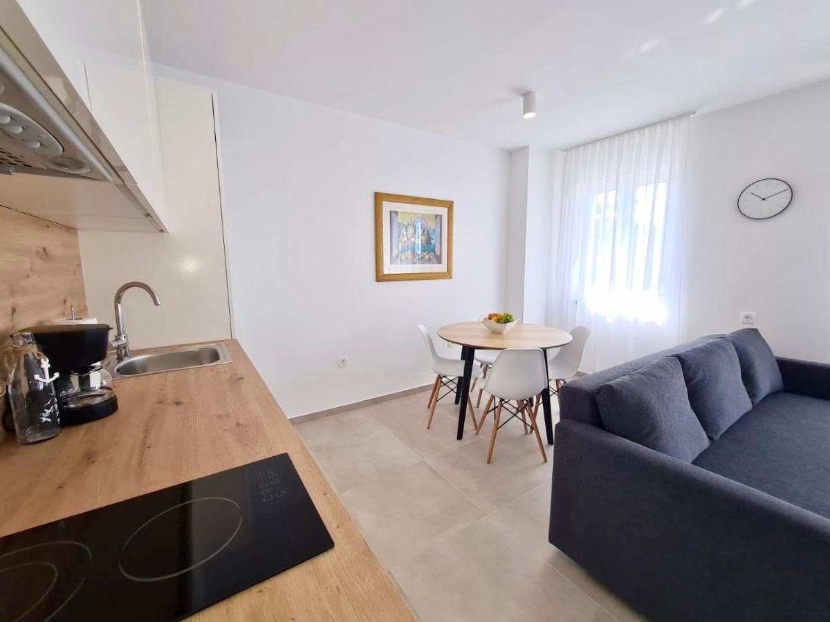 Apartments Maja 德拉马利 外观 照片