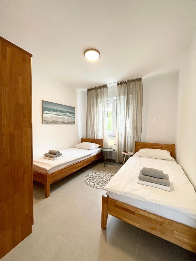 Apartments Maja 德拉马利 外观 照片